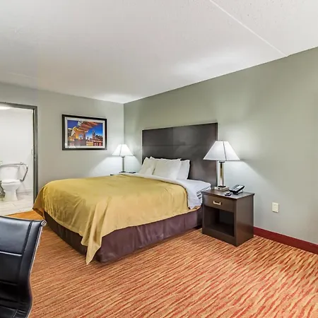 Quality Inn Goodlettsville Exterior photo