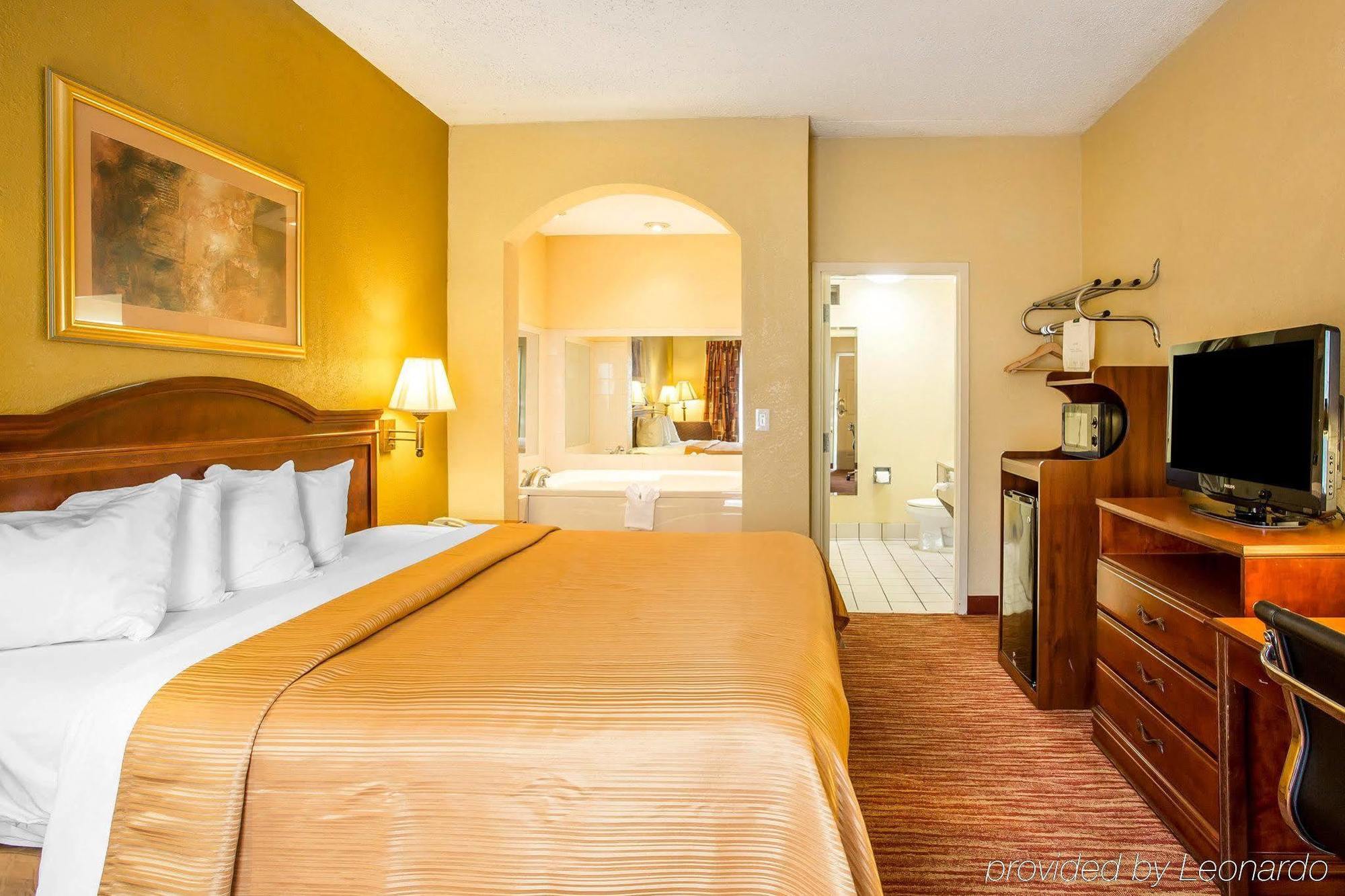 Quality Inn Goodlettsville